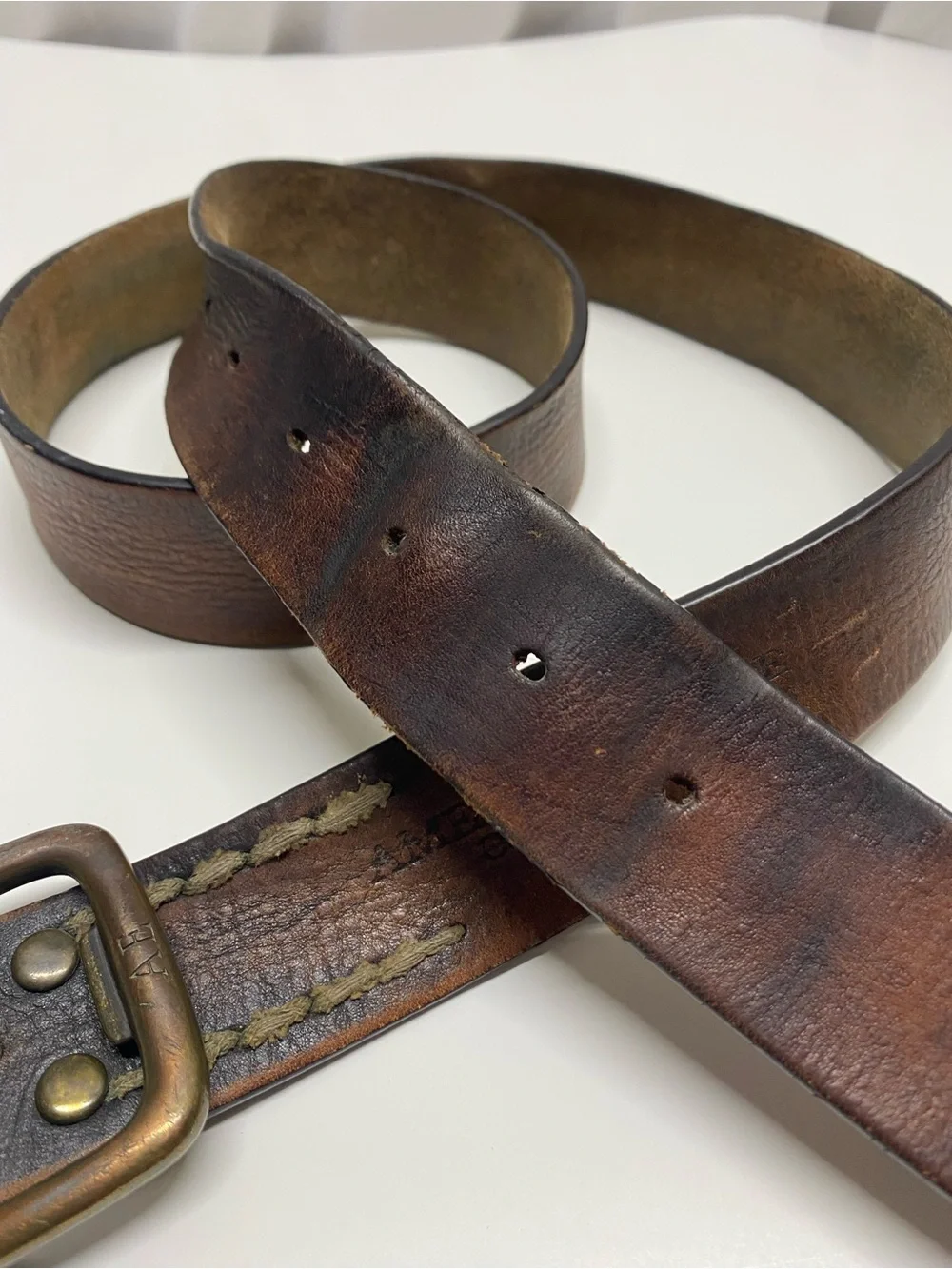 * vintage American Eagle Outfitters distressed brown leather belt brass 38”